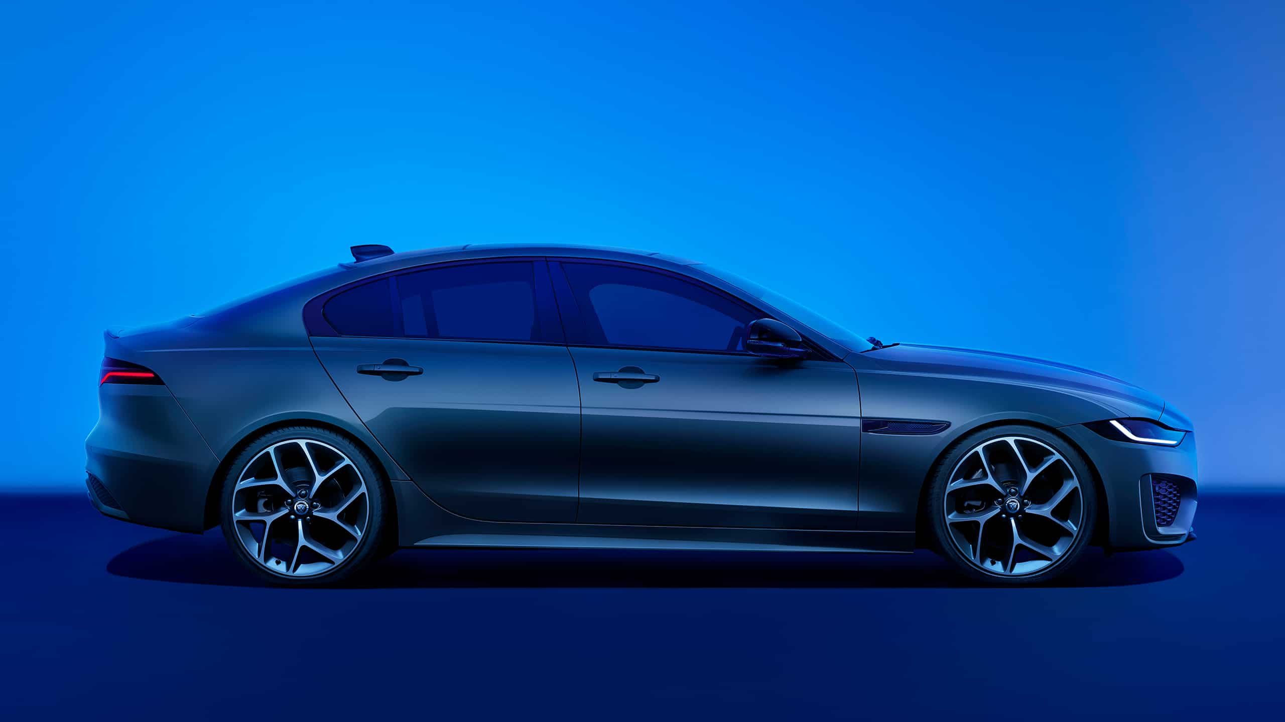 Overview | Experience Jaguar