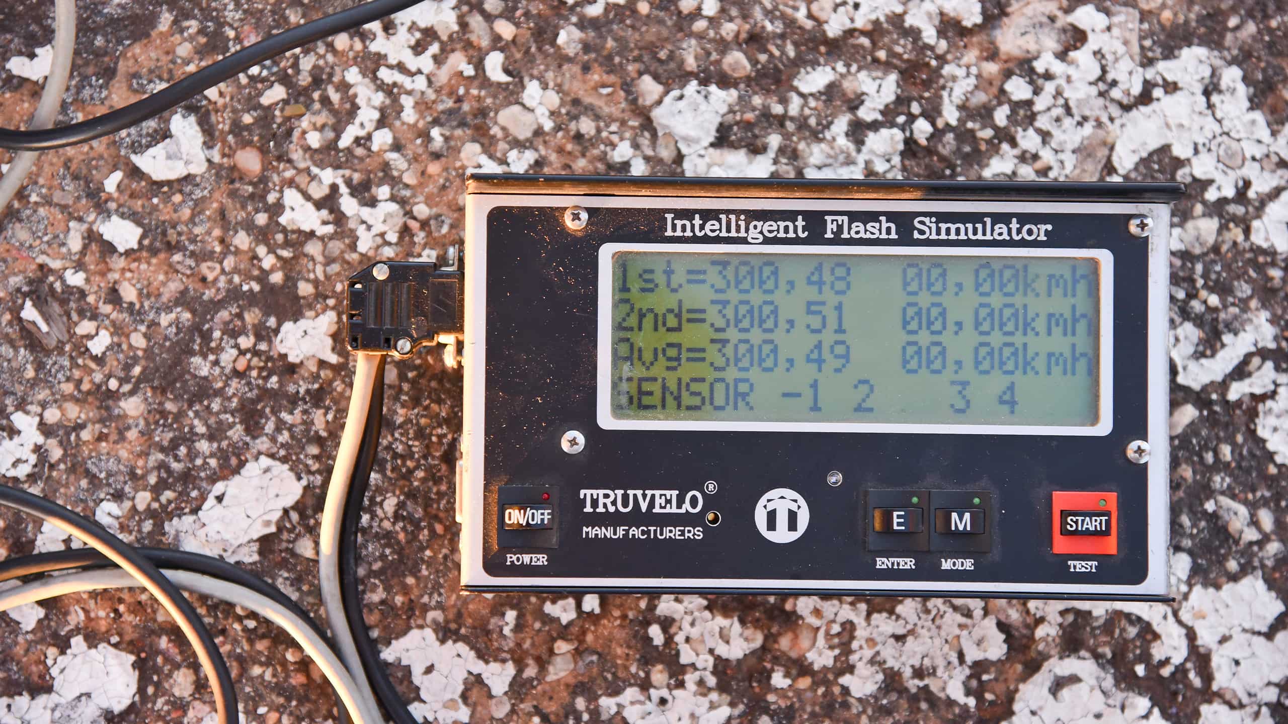 Intelligent Flash Simulator